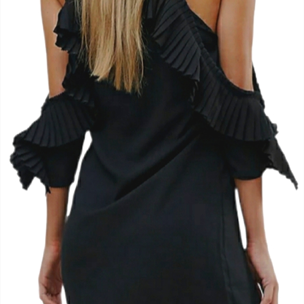 Boohoo Pleated Trim Black Cold Shoulder Mini Dress. Size 4
